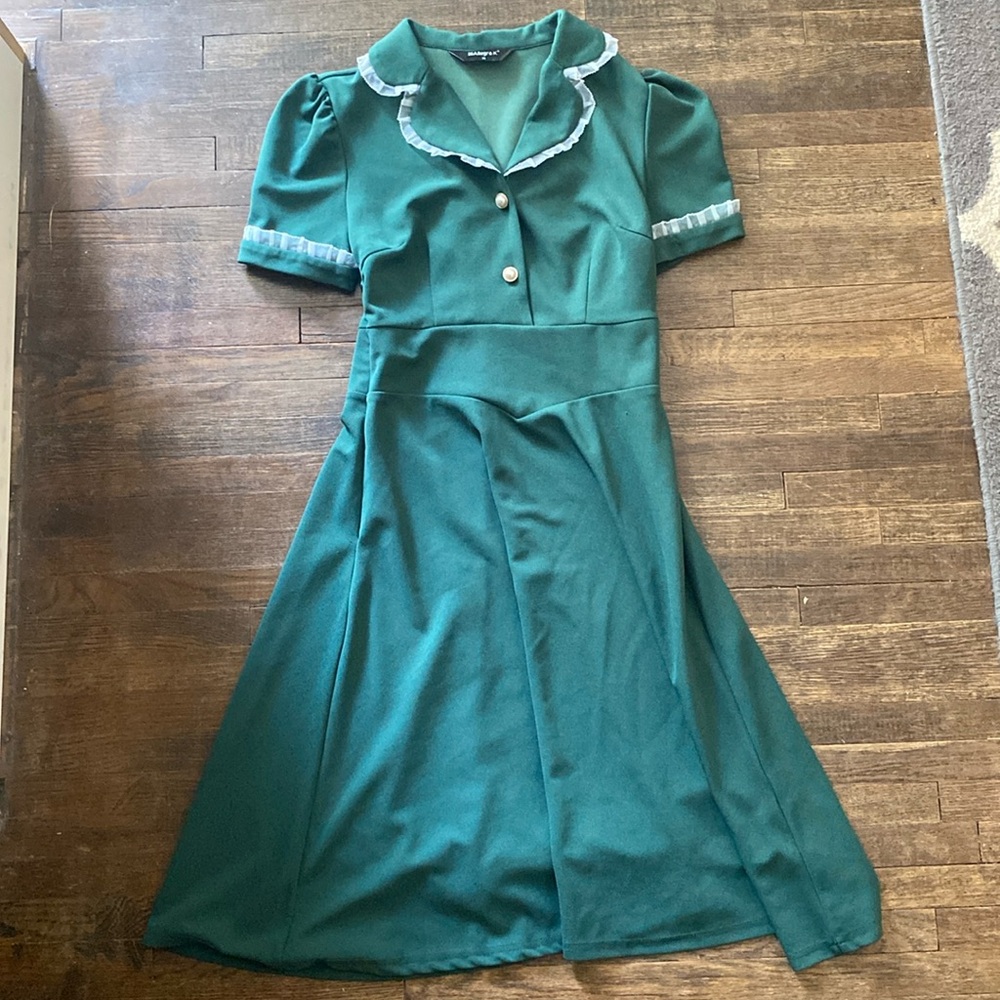 Vintage Collared Deep Green Dress